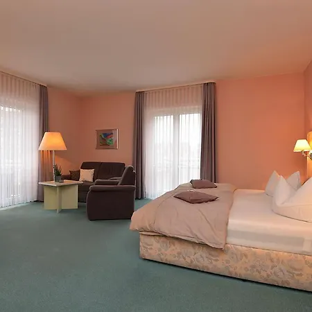 ホテル Altstadthotel An Der Werra 3*