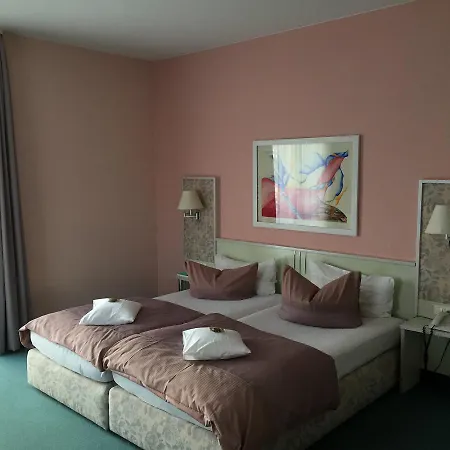 מלון Altstadthotel An Der Werra מאינינגן